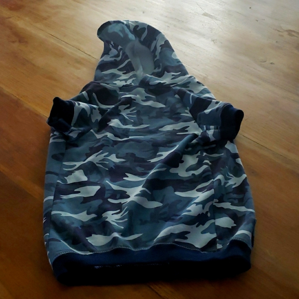 Dog's clothing  size XL NWT